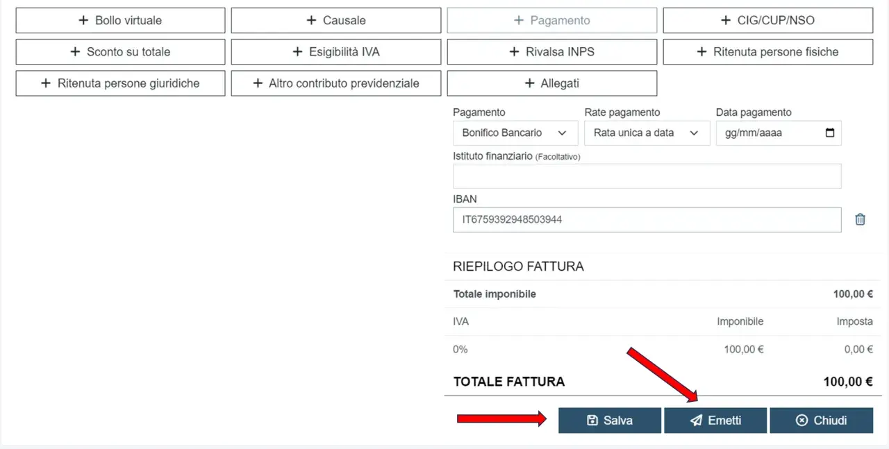 Interfaccia per la gestione di una fattura cartacea regime forfettario, con riepilogo e opzioni di salvataggio o emissione.