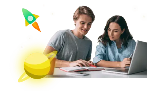 Giovani studiano con un laptop e quaderni, circondati da elementi spaziali come un razzo e un pianeta. Scopri i lacerba corsi gratuiti per un futuro brillante.