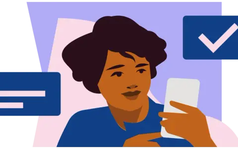 Donna con smartphone, icone di spunta e testo. Il **job posting significato** è chiaro: un'opportunità di lavoro.