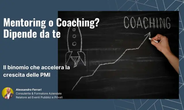 Il mentoring significato è un percorso di crescita. Una lavagna mostra un razzo e un grafico in salita, con la parola "Coaching".